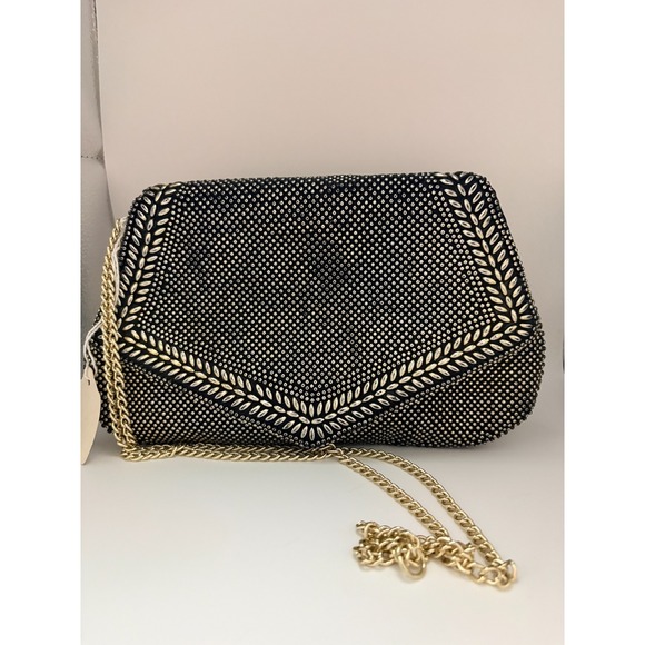 Du Val Handbags - Du Val Vintage Metallic-Sheened Beaded Clutch with Gold Tone Chain
